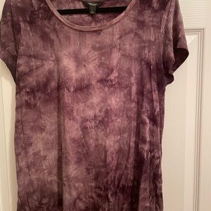 Short sleeve shirt,brown w/some cream color.Great condition, no damage